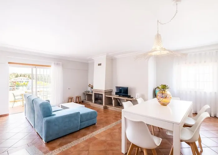 Isabella * 알부페이라